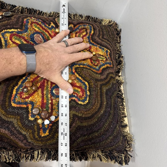 Primitive Country Hand Hooked‎ Pillow Brown Fringe Decor Down Feather Filled - Picture 3 of 7